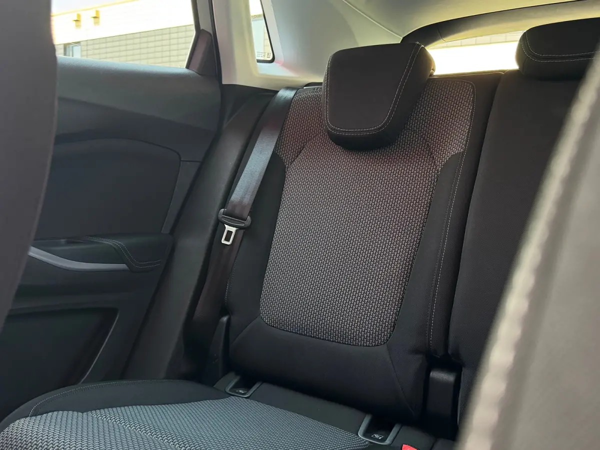 | Stoelverwarming | Apple Carplay/Android Auto | LED | Trekhaak |