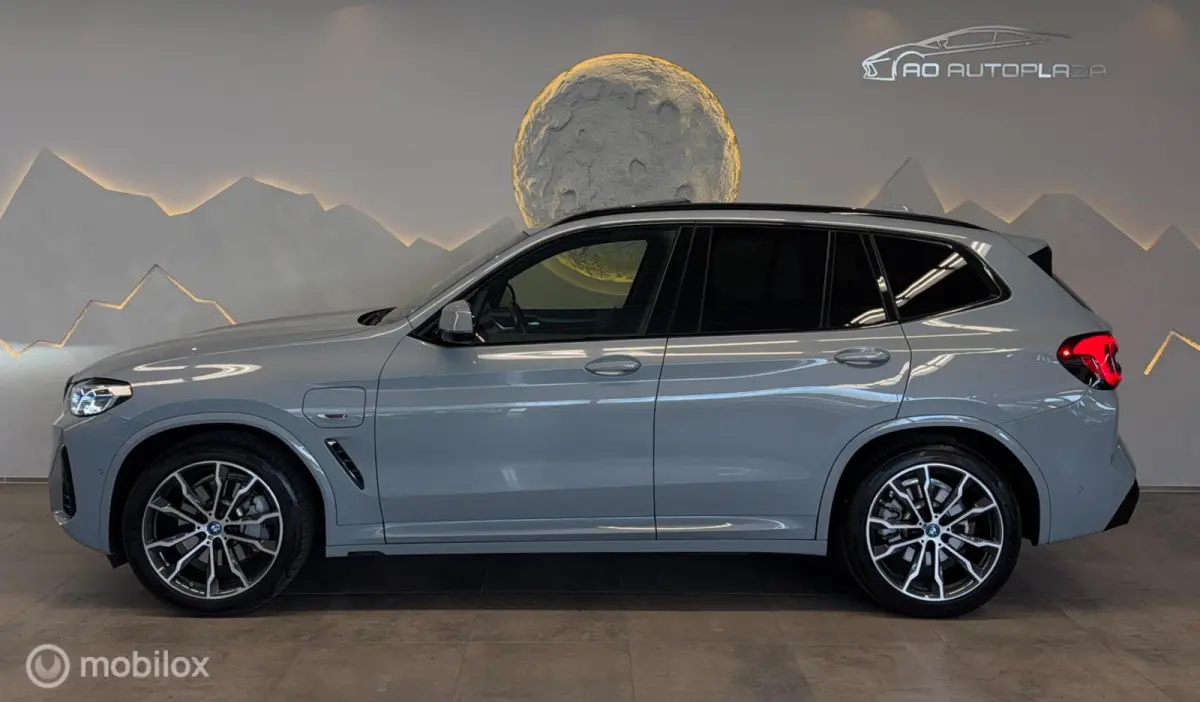 xDrive30e M Sport Brooklyn grey Panorama/Keyless/Trekhaak/Laser
