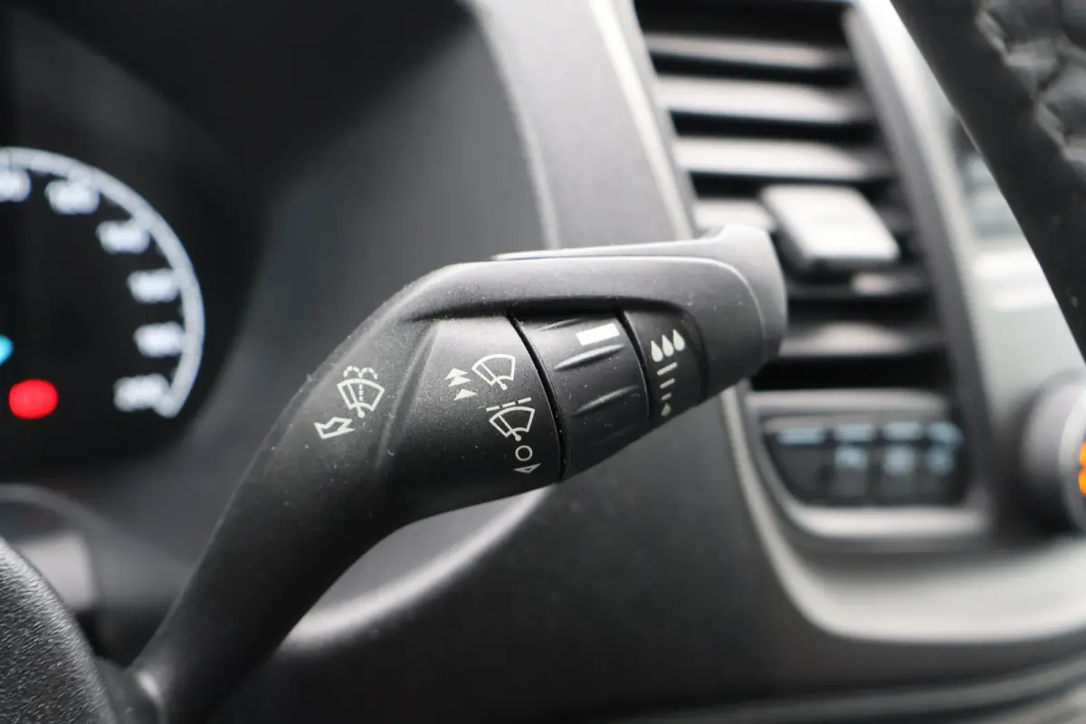 2.0 TDCI L2 H1 Trend Airco Camera