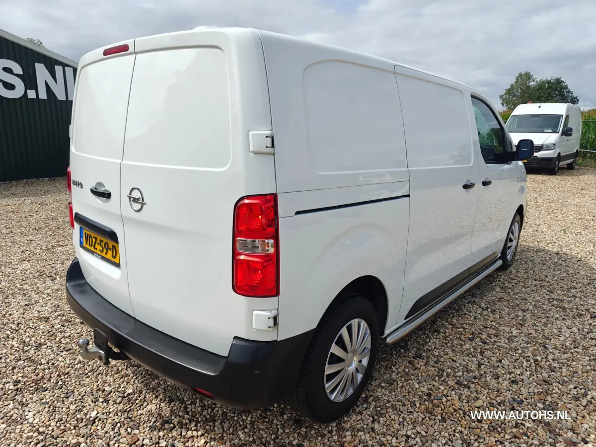 1.5 CDTI L2H1 , Werkplaats inrichting , Euro 6 , 1e Eig. Camera , navi , cruise , in pracht staat.