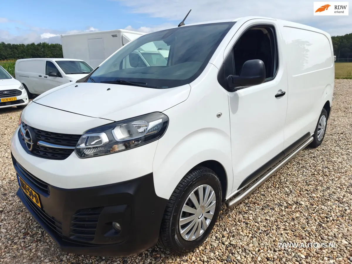 1.5 CDTI L2H1 , Werkplaats inrichting , Euro 6 , 1e Eig. Camera , navi , cruise , in pracht staat.