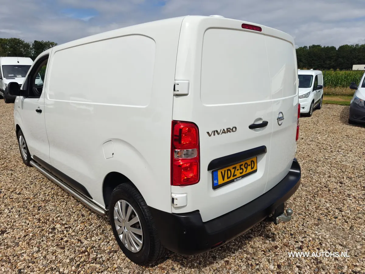 1.5 CDTI L2H1 , Werkplaats inrichting , Euro 6 , 1e Eig. Camera , navi , cruise , in pracht staat.