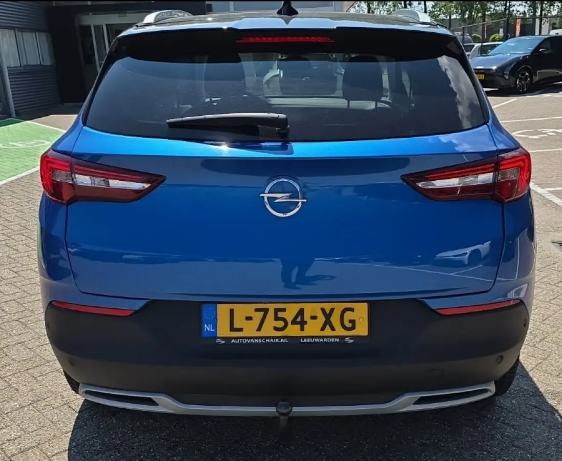 1.2 Turbo Ultimate Stoelverkoeling | Leder | Stoel/Stuur verwarming | Trekhaak |  | Achteruitrijcamera | Apple Carplay/Android Auto|telefoonintegratie premium | Keyless entry