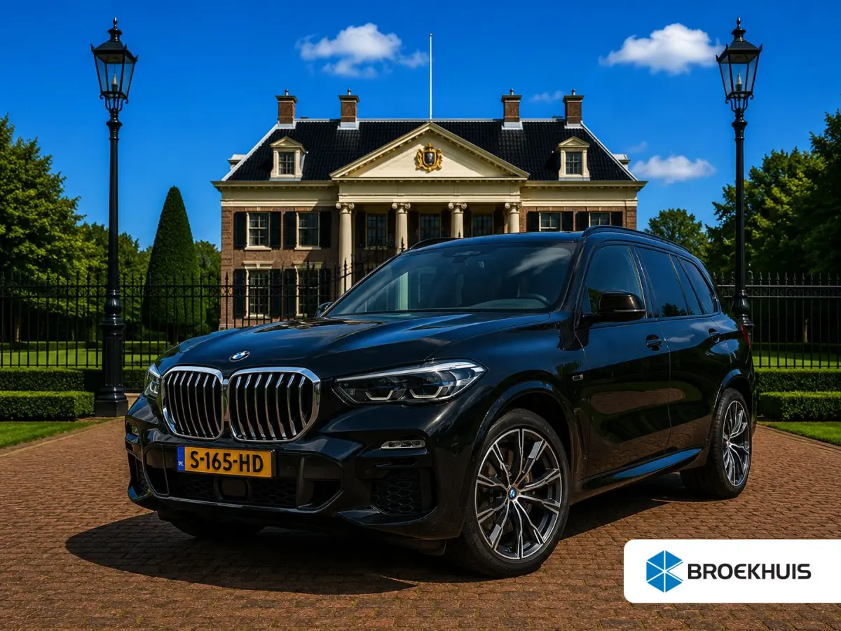 xDrive45e High Executive | M-SPORT! | ELEKTR. TREKHAAK | STOEL + STUURVERWARMING | LUCHTVERING | CAMERA | 360° PARK SENS | ELEKTR. STOEL INCL. MEMORY | DODE HOEK
