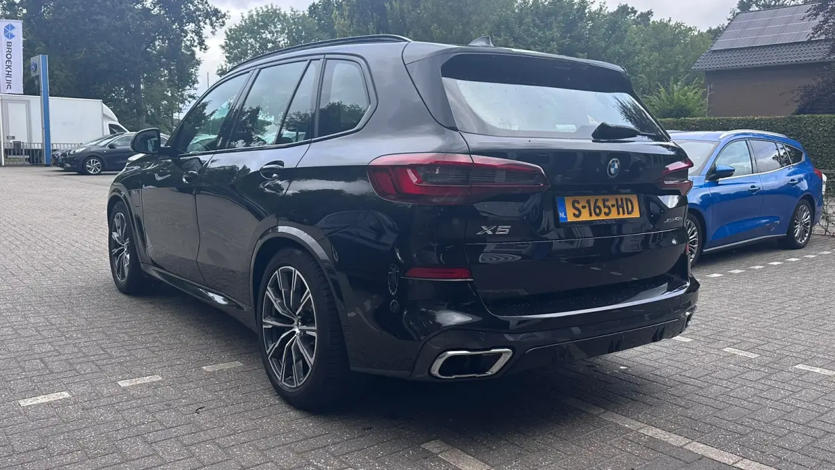 xDrive45e High Executive | M-SPORT! | ELEKTR. TREKHAAK | STOEL + STUURVERWARMING | LUCHTVERING | CAMERA | 360° PARK SENS | ELEKTR. STOEL INCL. MEMORY | DODE HOEK