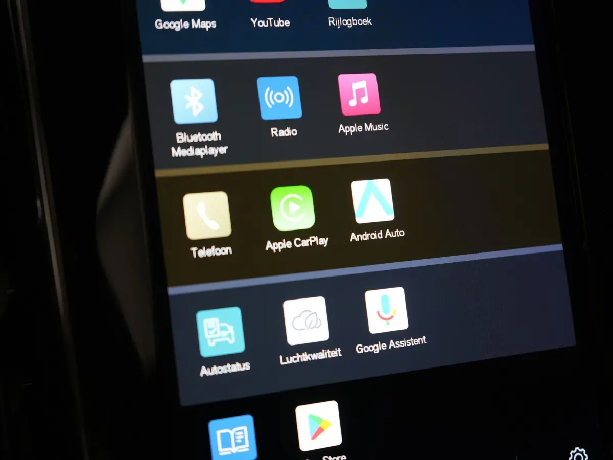 T6 PHEV AWD Plus Bright 350pk Dealer O.H | Trekhaak Af Fabriek | Adaptive Cruise | Camera | Lederen Sportstoelen Memory & Verwarmd | Apple Carplay | Keyless | Google Assistant & Maps | Stuur