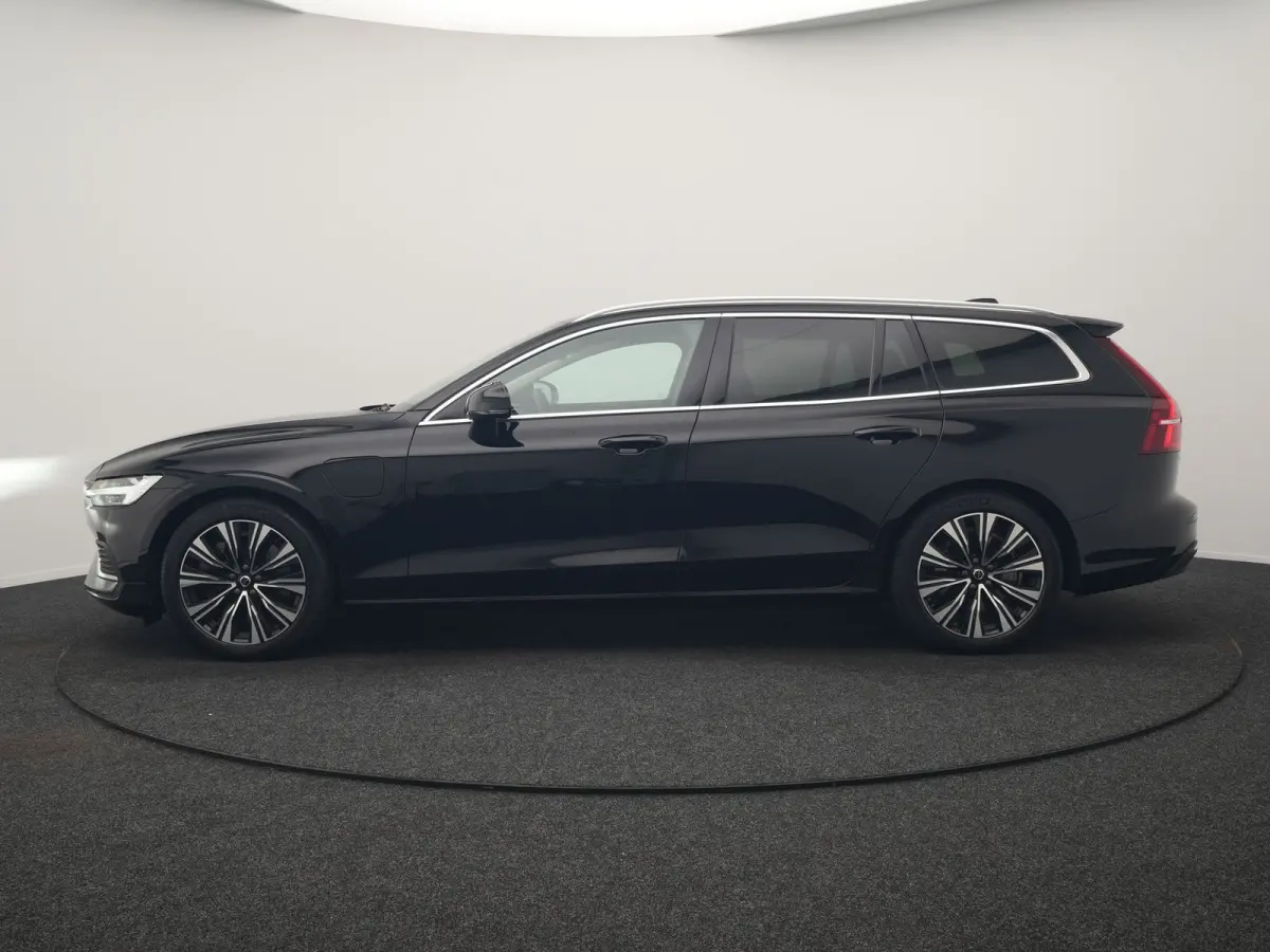 T6 PHEV AWD Plus Bright 350pk Dealer O.H | Trekhaak Af Fabriek | Adaptive Cruise | Camera | Lederen Sportstoelen Memory & Verwarmd | Apple Carplay | Keyless | Google Assistant & Maps | Stuur