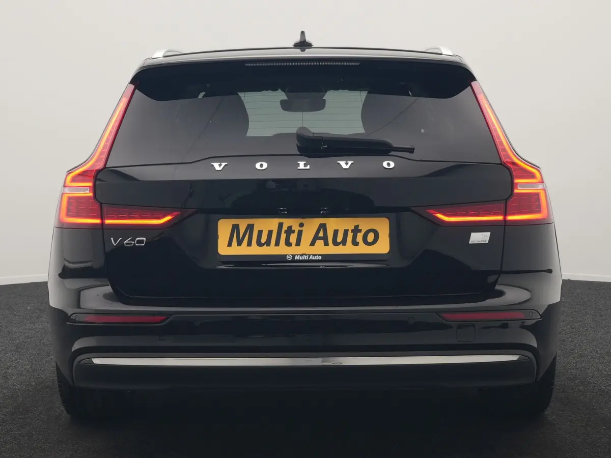 T6 PHEV AWD Plus Bright 350pk Dealer O.H | Trekhaak Af Fabriek | Adaptive Cruise | Camera | Lederen Sportstoelen Memory & Verwarmd | Apple Carplay | Keyless | Google Assistant & Maps | Stuur