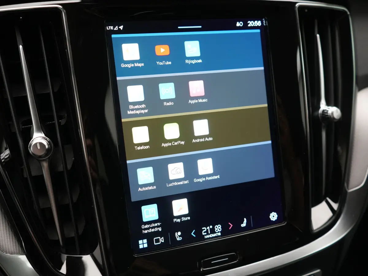 T6 PHEV AWD Plus Bright 350pk Dealer O.H | Trekhaak Af Fabriek | Adaptive Cruise | Camera | Lederen Sportstoelen Memory & Verwarmd | Apple Carplay | Keyless | Google Assistant & Maps | Stuur