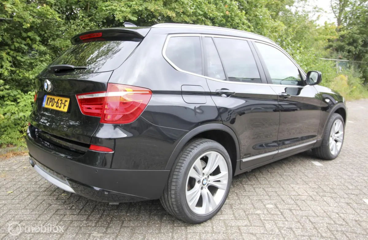 xDrive35i Aut. High Executive F25 Pano-dak