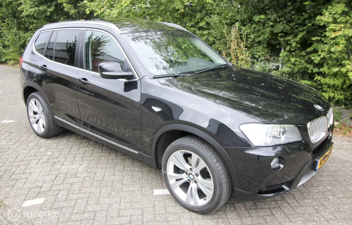 xDrive35i Aut. High Executive F25 Pano-dak