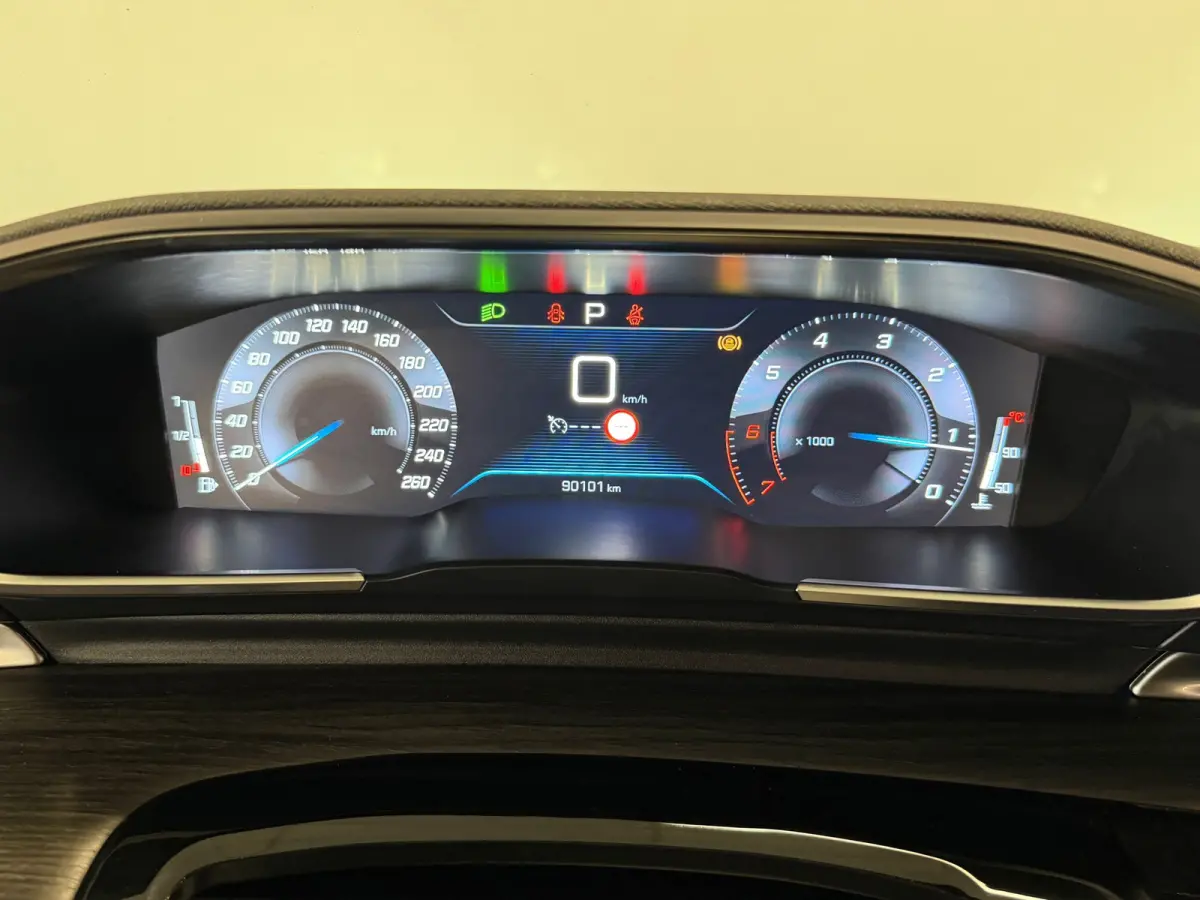 1.6 PureTech GT LINE|NAVICAMERA|PANORAMA|CRUISE|LEDER