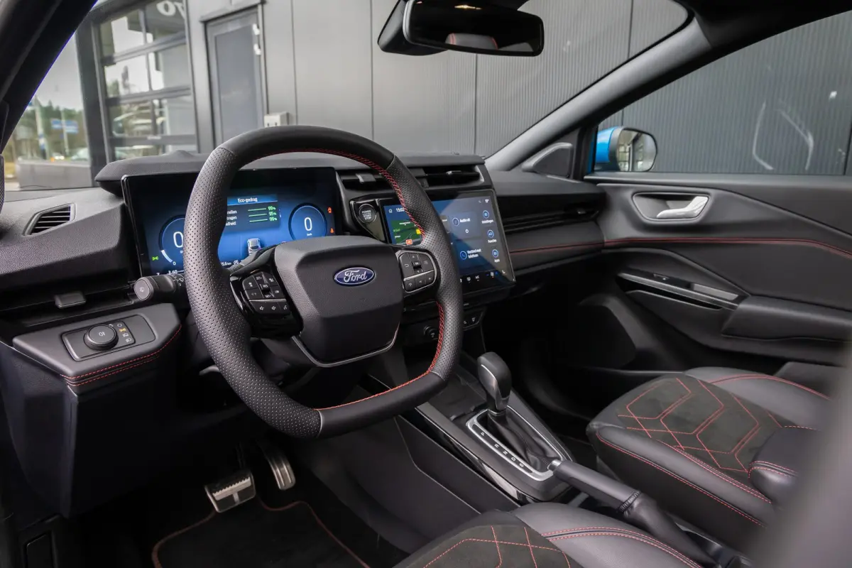 1.0 EcoBoost ST-Line X | PANORAMADAK | MATRIX LED | 19 INCH | ADAPTIVE CRUISE