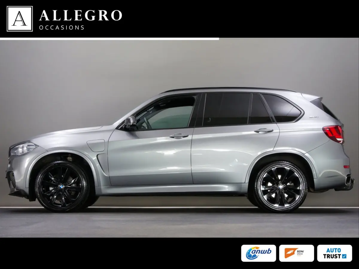 XDrive40e High Executive M-Sport (PANO, TREKHAAK, LUCHTVERING, HARMAN/KARDON-AUDIO, STOELVERWARMING, HEAD-UP, SPORTSTOELEN)