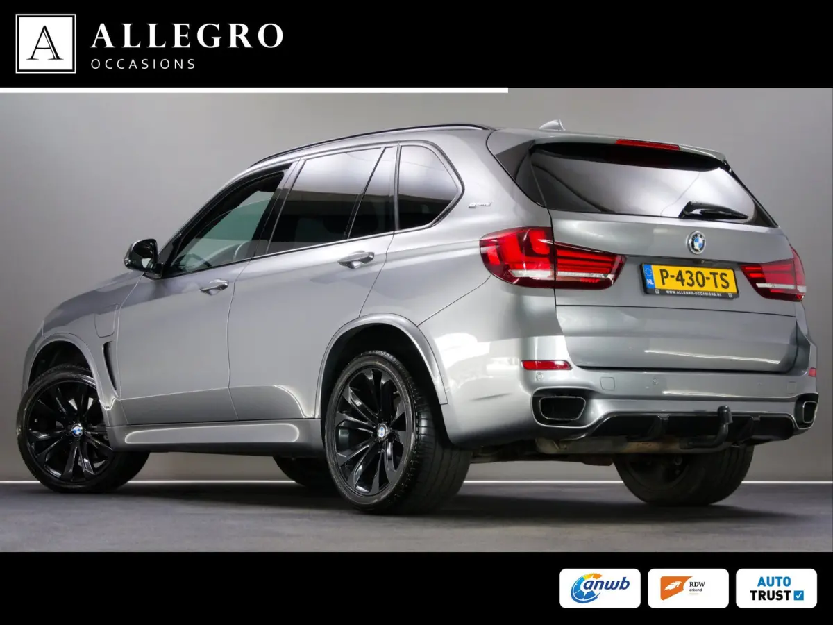 XDrive40e High Executive M-Sport (PANO, TREKHAAK, LUCHTVERING, HARMAN/KARDON-AUDIO, STOELVERWARMING, HEAD-UP, SPORTSTOELEN)