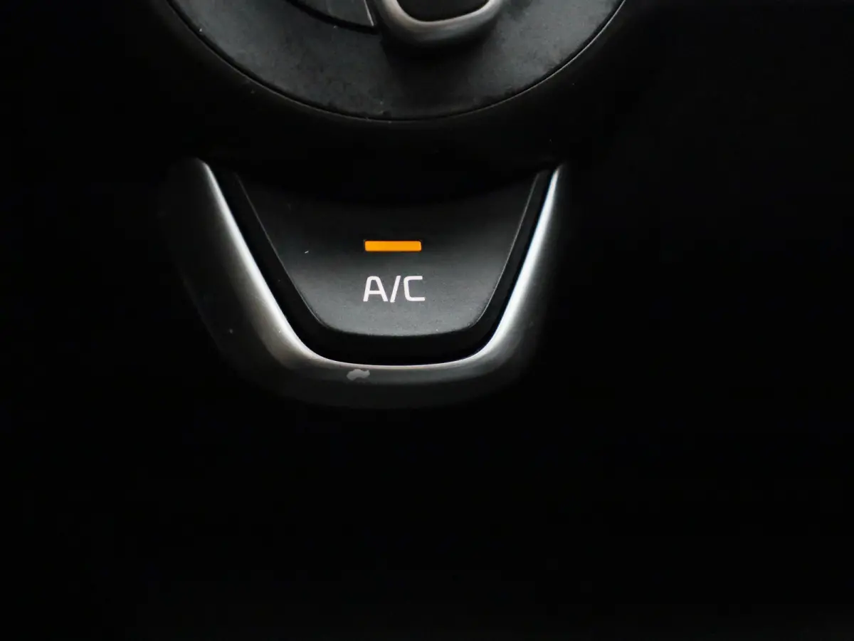 1.0 T-GDi DynamicLine