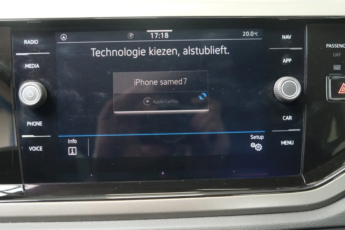 1.0 TSI R-Line Edition Automaat - N.A.P. Airco, Cruise, PDC, Camera, Carplay.