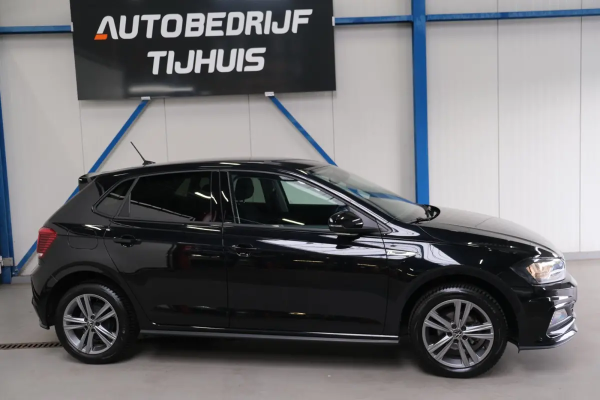 1.0 TSI R-Line Edition Automaat - N.A.P. Airco, Cruise, PDC, Camera, Carplay.