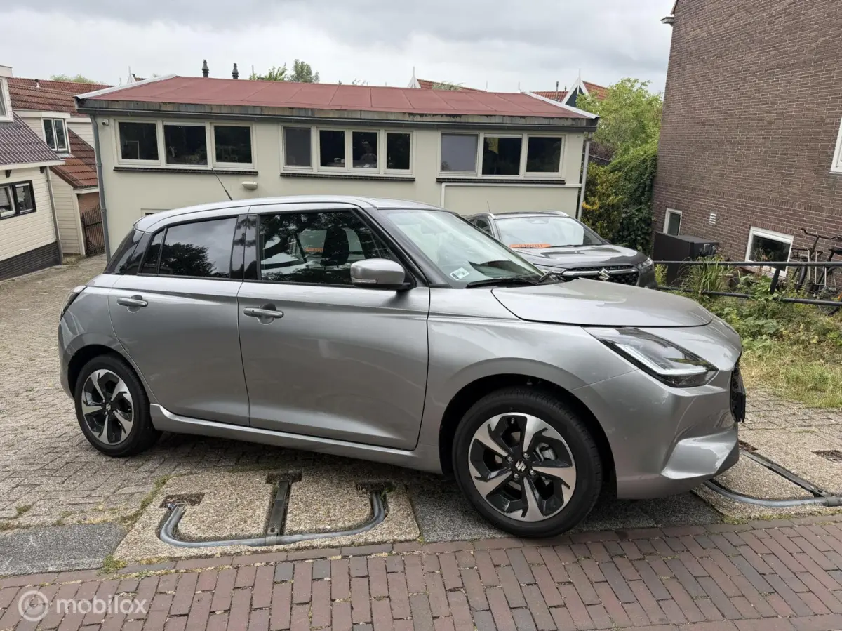 1.2 Style Smart Hybrid, Automaat