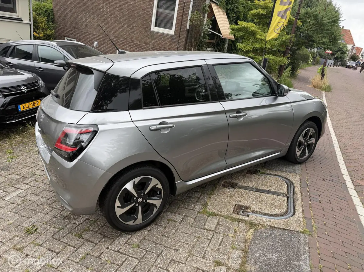 1.2 Style Smart Hybrid, Automaat