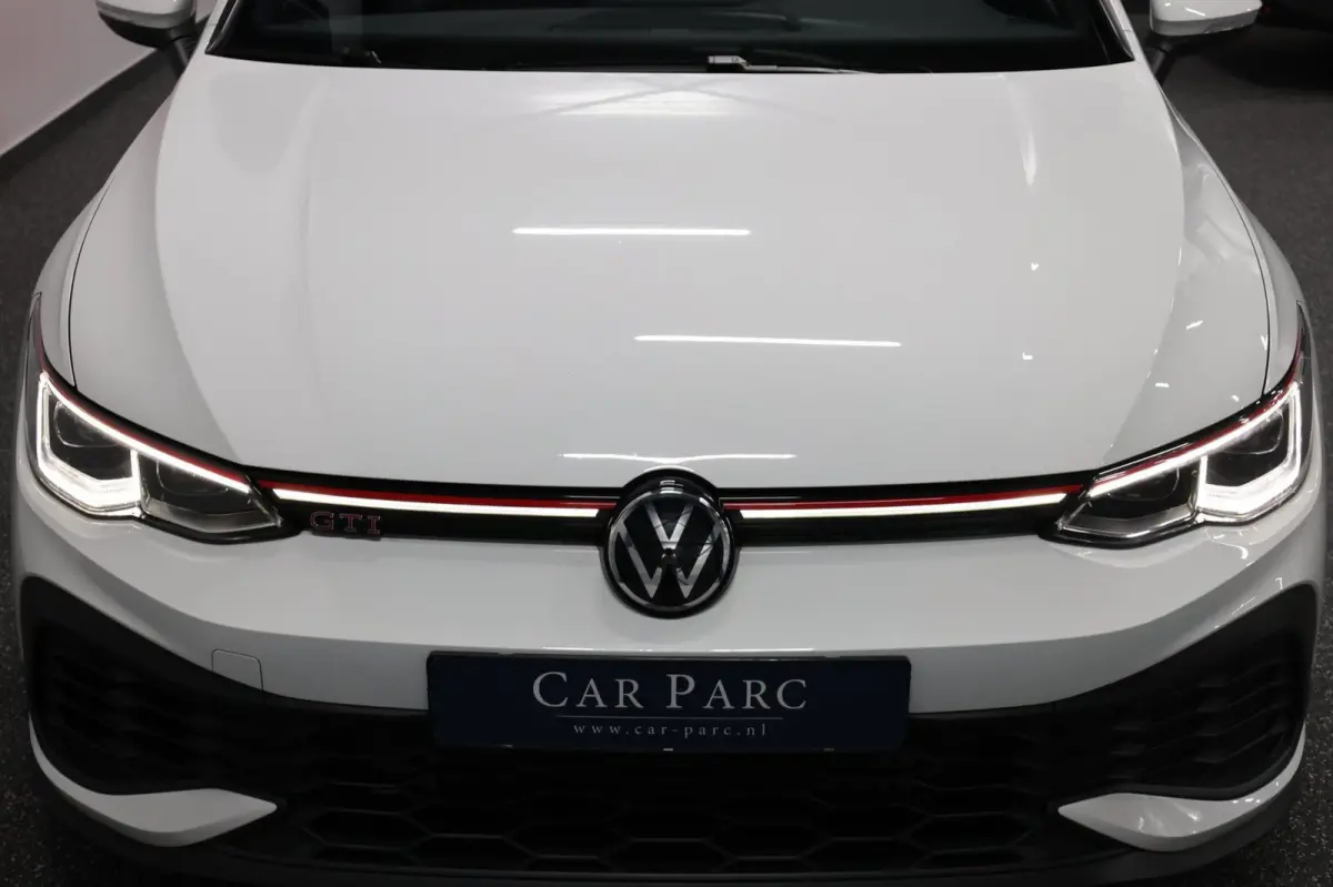2.0 TSI GTI Clubsport 301+PK LED+IQ/PANO/HALF LEER+ALCANTARA+S.VERWARMING/19"/CAM/LINE/ACC/ECC/12 MND GARANTIE!