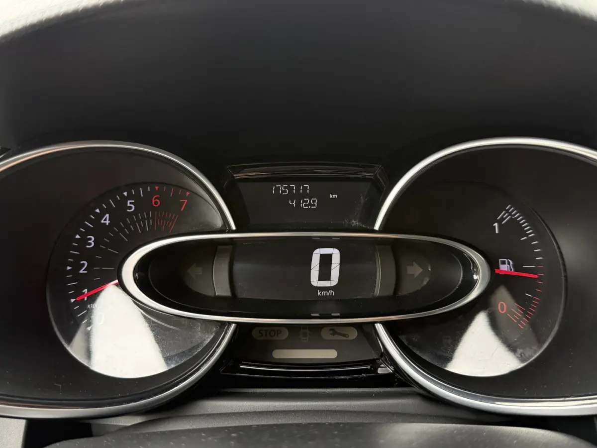 0.9 TCe Zen Airco|Cruise|Navi|Elek ramen|N.A.P|Nieuwe APK bij aflevering