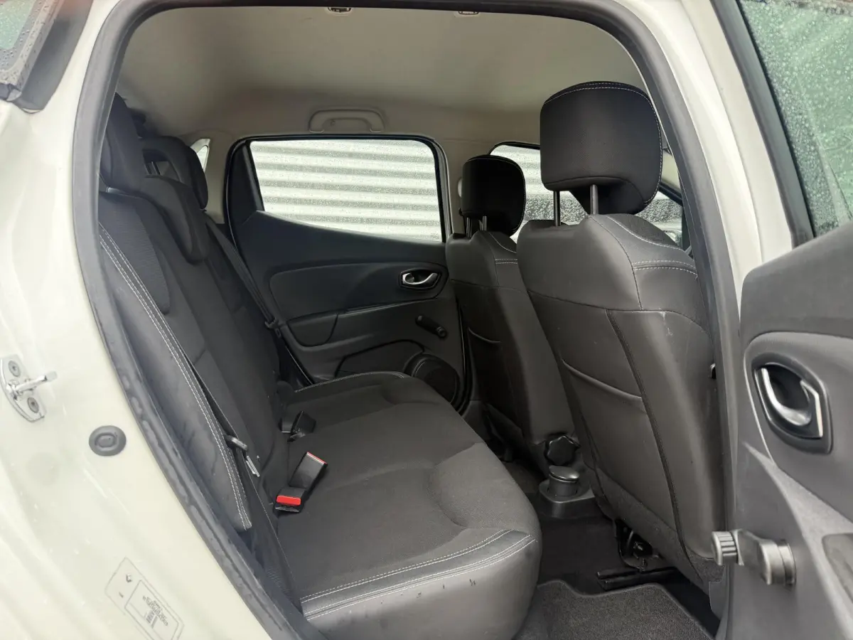 0.9 TCe Zen Airco|Cruise|Navi|Elek ramen|N.A.P|Nieuwe APK bij aflevering