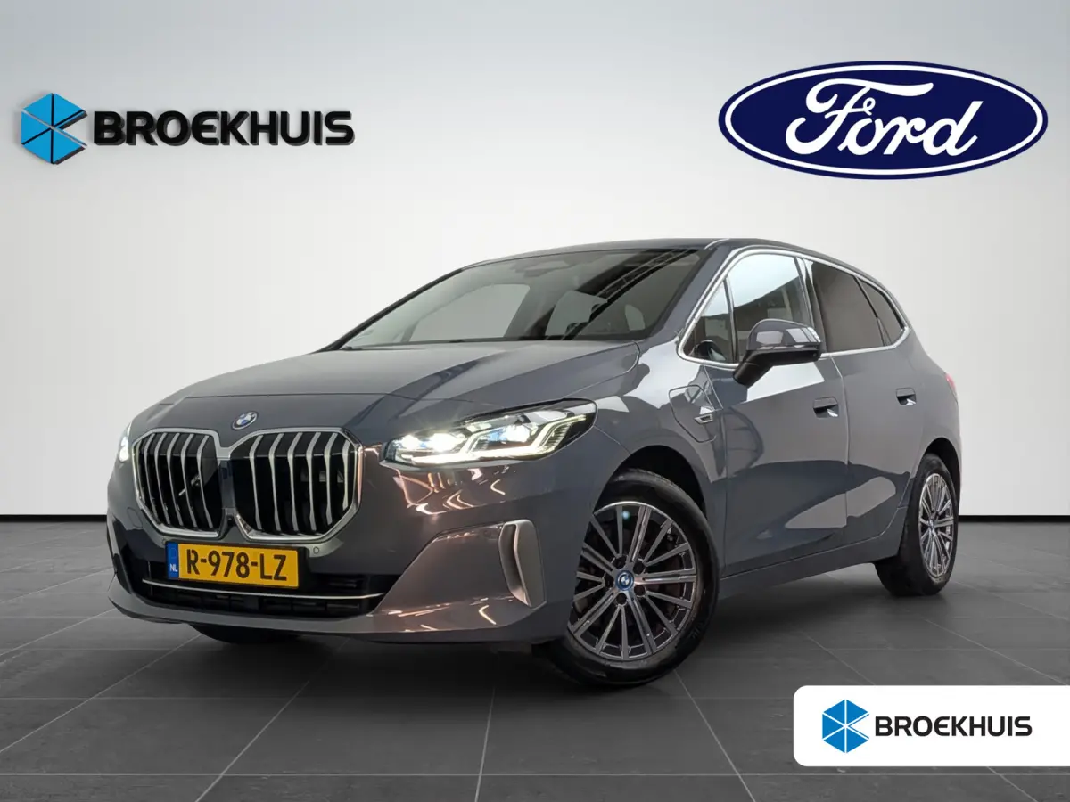 225e xDrive | Elekt. wegklapbare Trekhaak | 360 Camera | Head-Up Display | Leder
