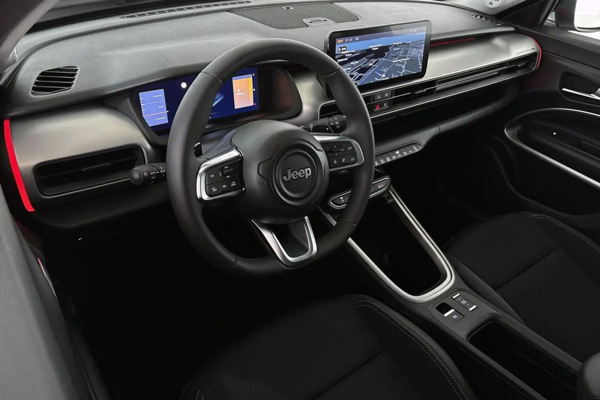 1.2 e-Hybrid Summit Adaptive Cruise Keyless JBL Full-LED