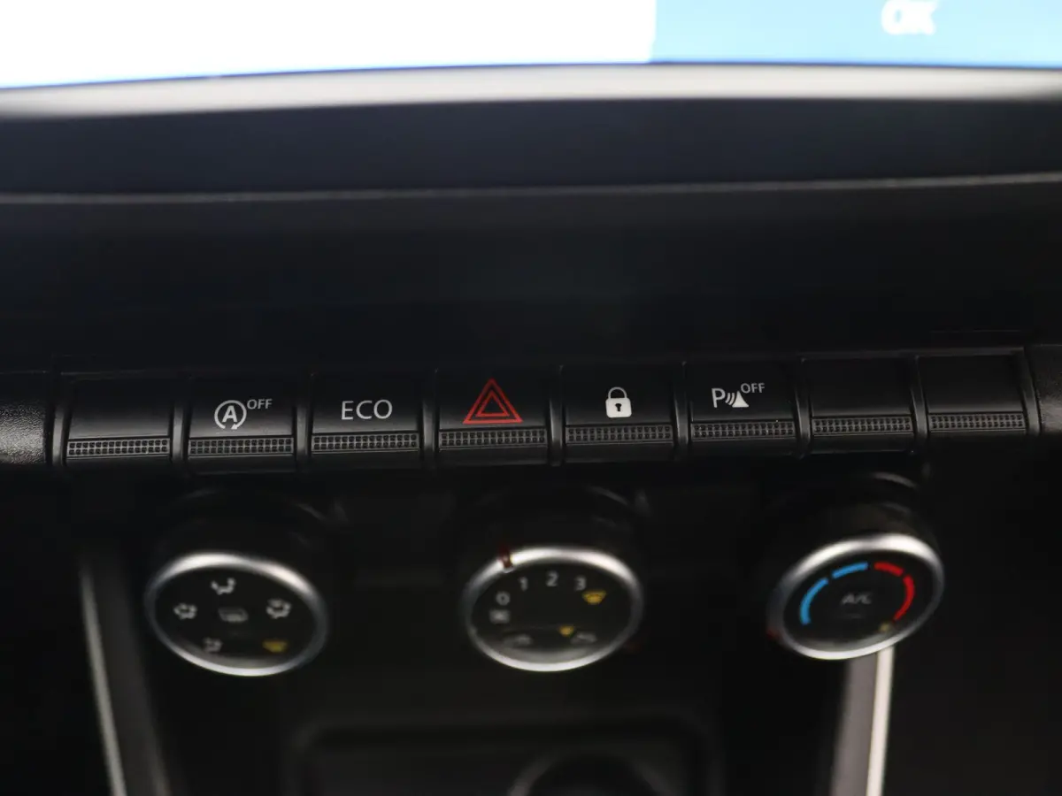 100pk TCe Bi-Fuel Prestige Apple Carplay/Android Auto | Airco