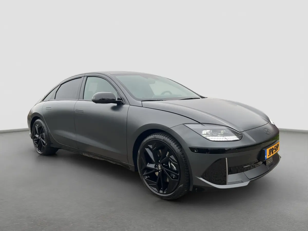 Business 77.4 kWh 229pk | Premium Audio | Adaptive cruise controle | Dodehoek detectie | Elektrische achterklep | Head-up display | 360 graden camera | Stoelverwarming | Warmtepomp | Bestuur
