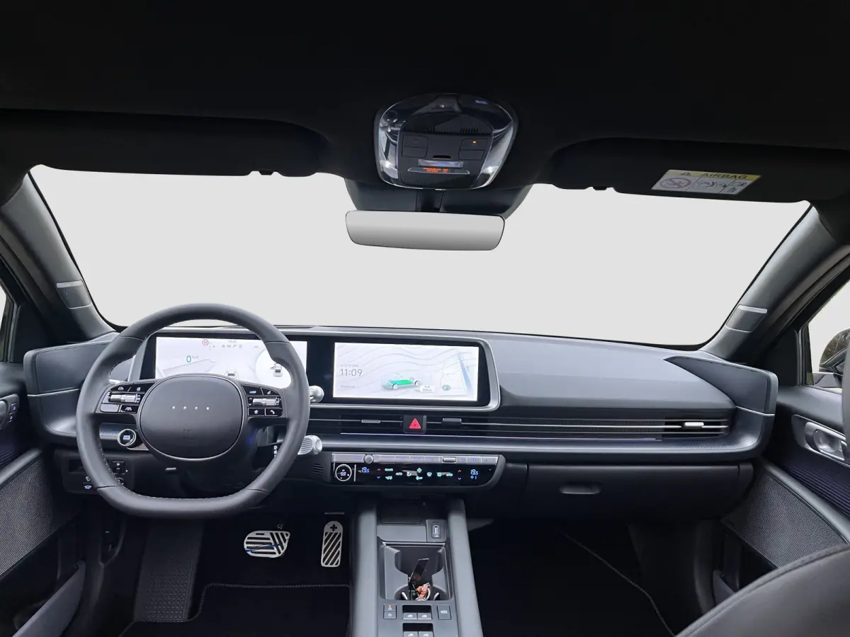 Business 77.4 kWh 229pk | Premium Audio | Adaptive cruise controle | Dodehoek detectie | Elektrische achterklep | Head-up display | 360 graden camera | Stoelverwarming | Warmtepomp | Bestuur