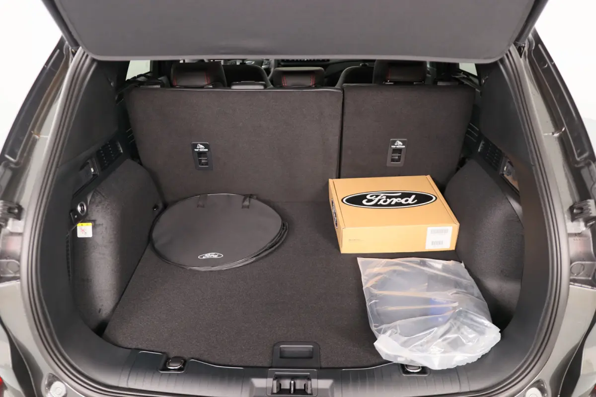 2.5 PHEV ST-Line X | Black Pack | Trekhaak | Elektrisch Panoramadak | Matrix LED | Winter Pack | B&O Audio |