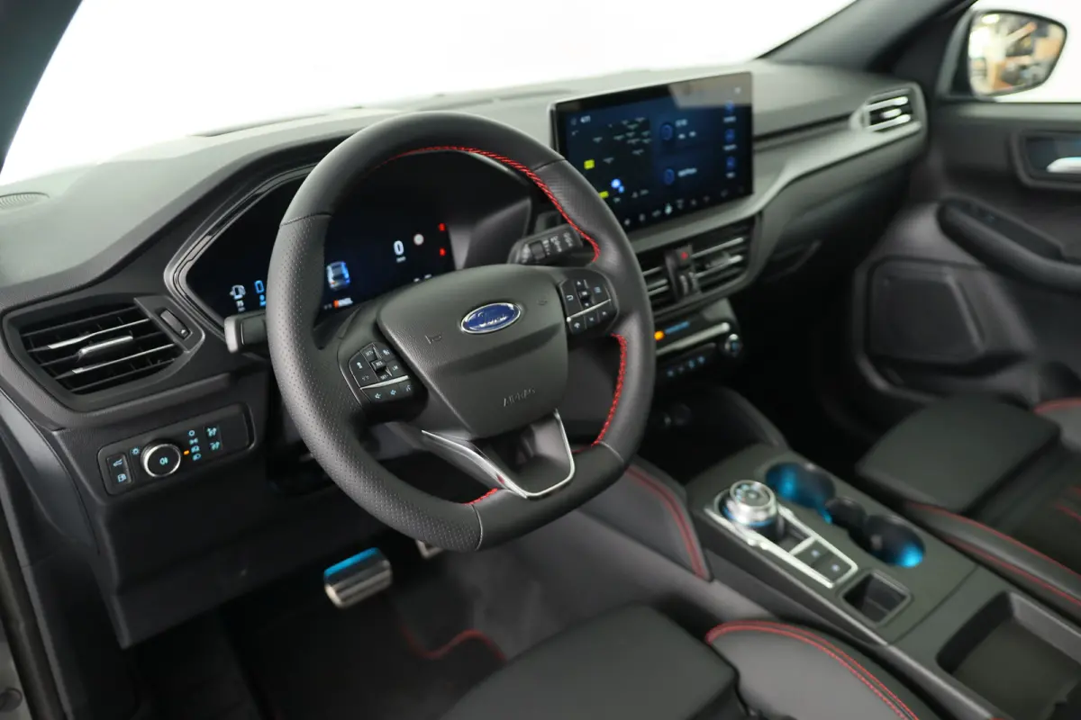 2.5 PHEV ST-Line X | Black Pack | Trekhaak | Elektrisch Panoramadak | Matrix LED | Winter Pack | B&O Audio |