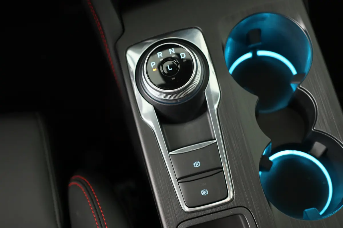 2.5 PHEV ST-Line X | Black Pack | Trekhaak | Elektrisch Panoramadak | Matrix LED | Winter Pack | B&O Audio |