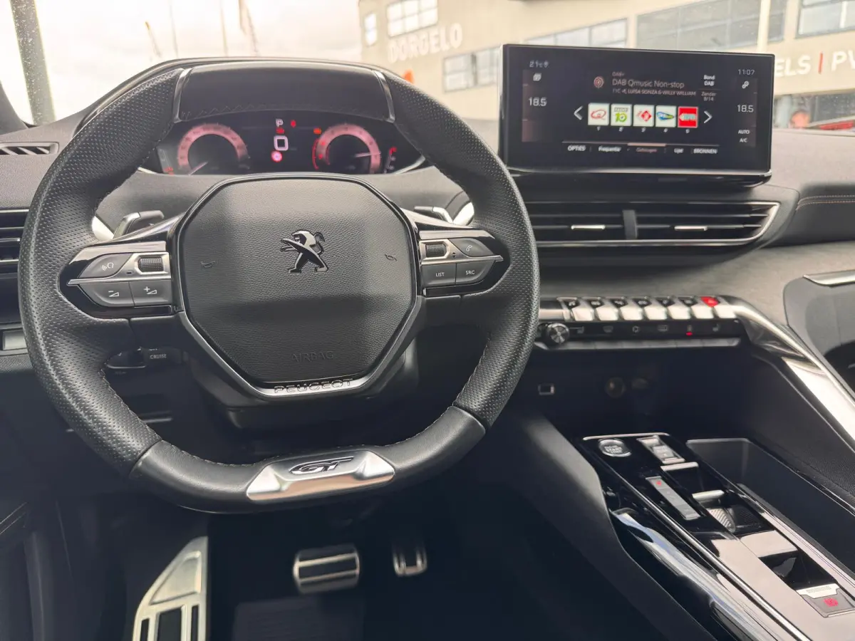 1.2 Turbo GT | 2 stoelen op derde rij | Airco (automatisch) | Apple Carplay/Android Auto|telefoonintegratie premium