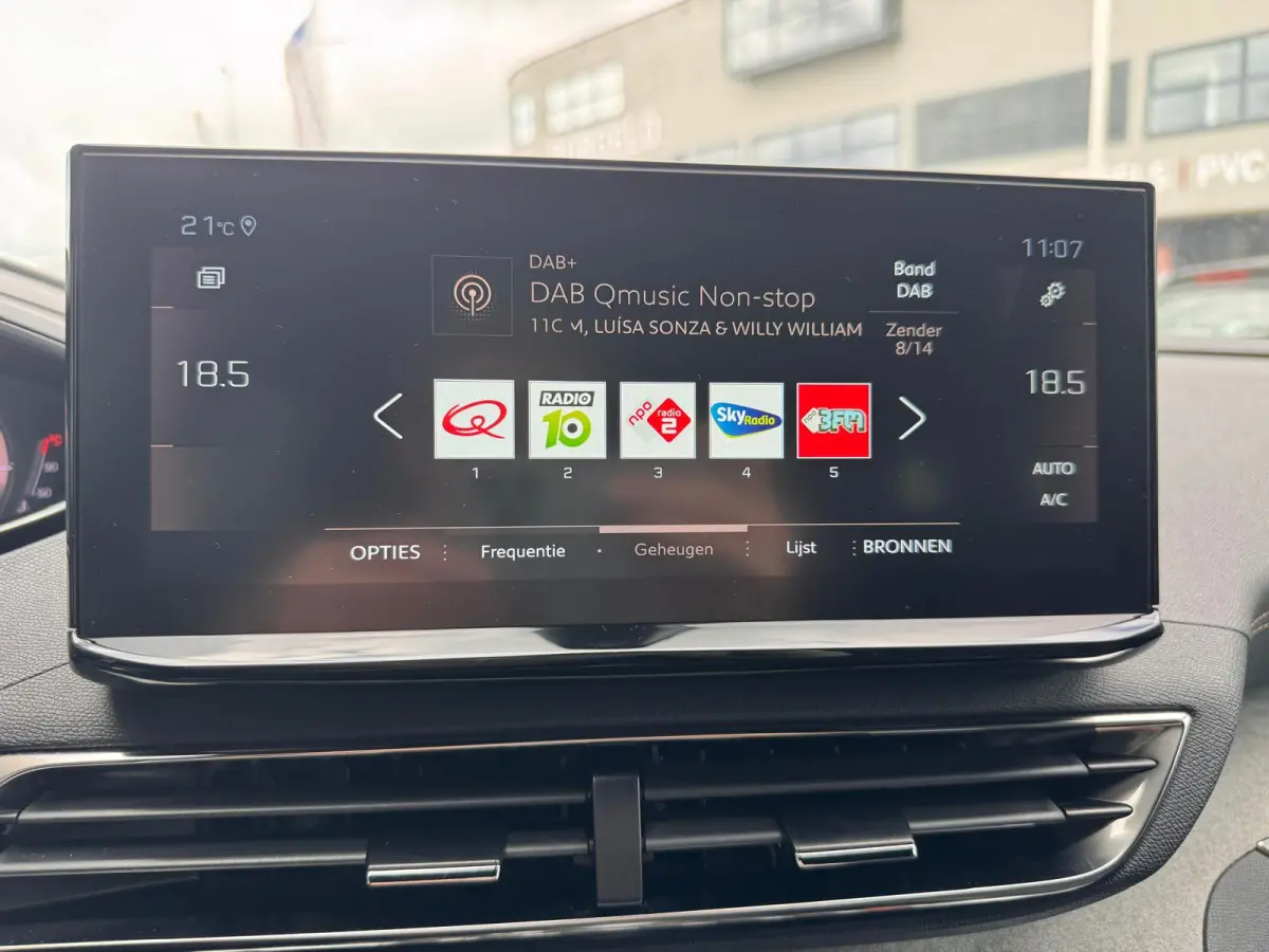 1.2 Turbo GT | 2 stoelen op derde rij | Airco (automatisch) | Apple Carplay/Android Auto|telefoonintegratie premium