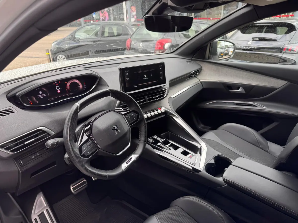 1.2 Turbo GT | 2 stoelen op derde rij | Airco (automatisch) | Apple Carplay/Android Auto|telefoonintegratie premium