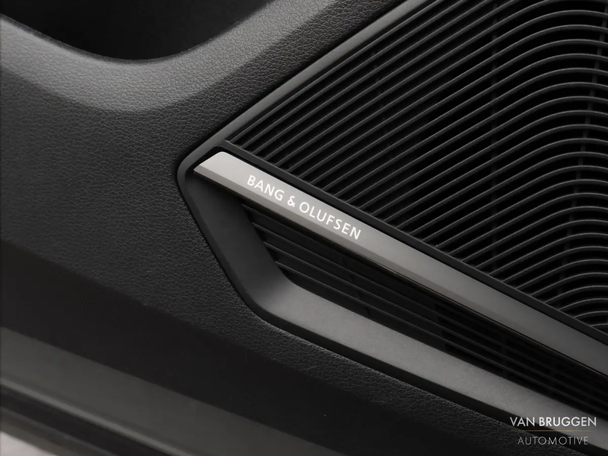 SQ2 2.0 TFSI quattro Pano Sfeer B&O Head-up Quantum Keyless