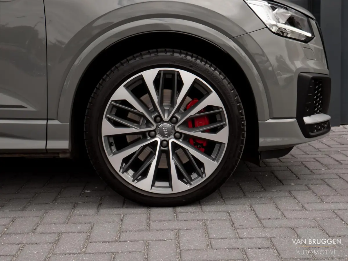 SQ2 2.0 TFSI quattro Pano Sfeer B&O Head-up Quantum Keyless