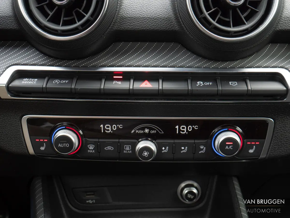 SQ2 2.0 TFSI quattro Pano Sfeer B&O Head-up Quantum Keyless
