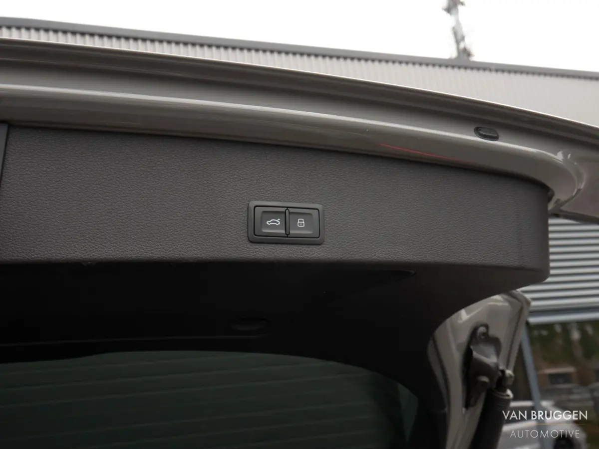 SQ2 2.0 TFSI quattro Pano Sfeer B&O Head-up Quantum Keyless