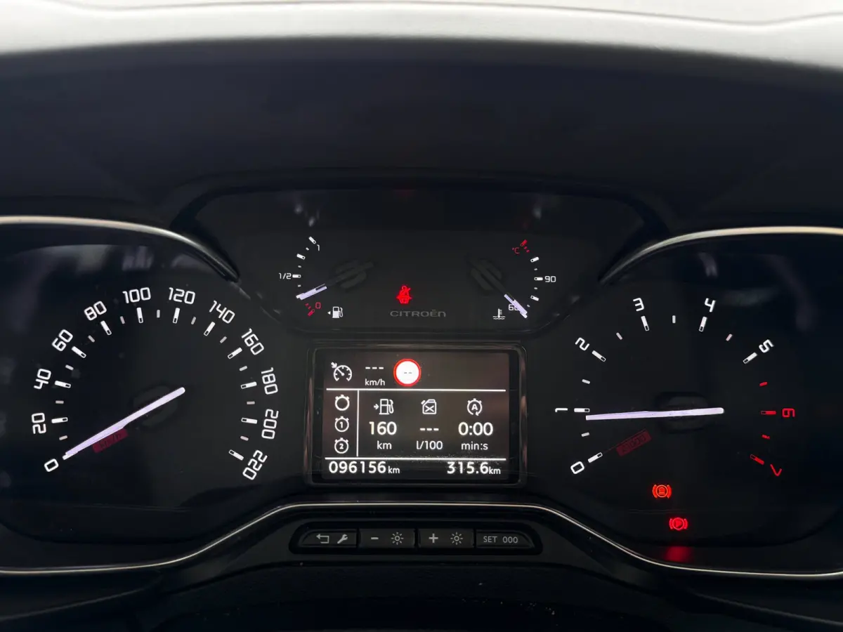 1.2 PureTech Shine | Panoramadak | Distributieriem vervangen | Camera | Navi by App | HUD | Climate Control