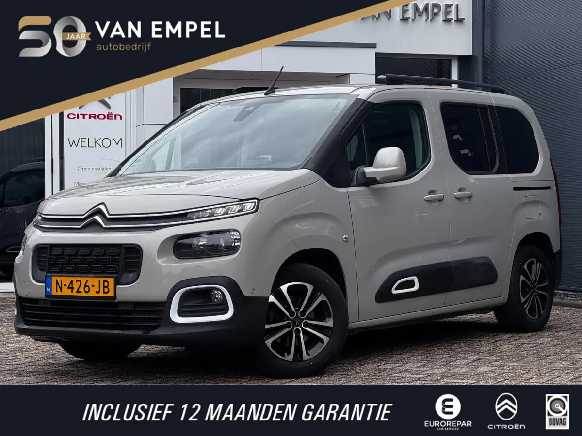 1.2 PureTech Shine | Panoramadak | Distributieriem vervangen | Camera | Navi by App | HUD | Climate Control