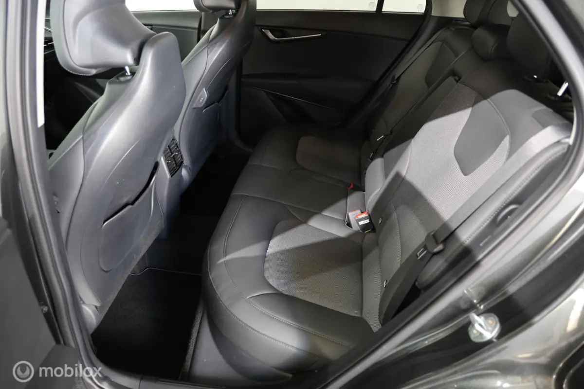 1.6 GDi PHEV DynamicPlusLine - Stoel/Stuurverwarming - Carplay - Afneembare trekhaak