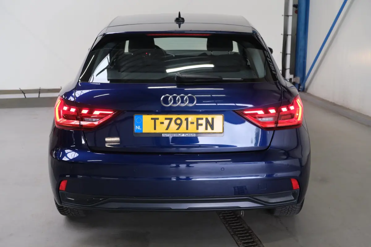 25 TFSI Advanced edition - N.A.P. Airco, Cruise, Virtual display, Carplay, PDC.