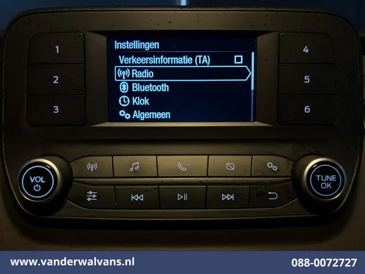 2.0 TDCI 130pk L3H2 Euro6 Airco | Cruisecontrol | Camera | Parkeersensoren Verwarmde voorruit, Bijrijdersbank