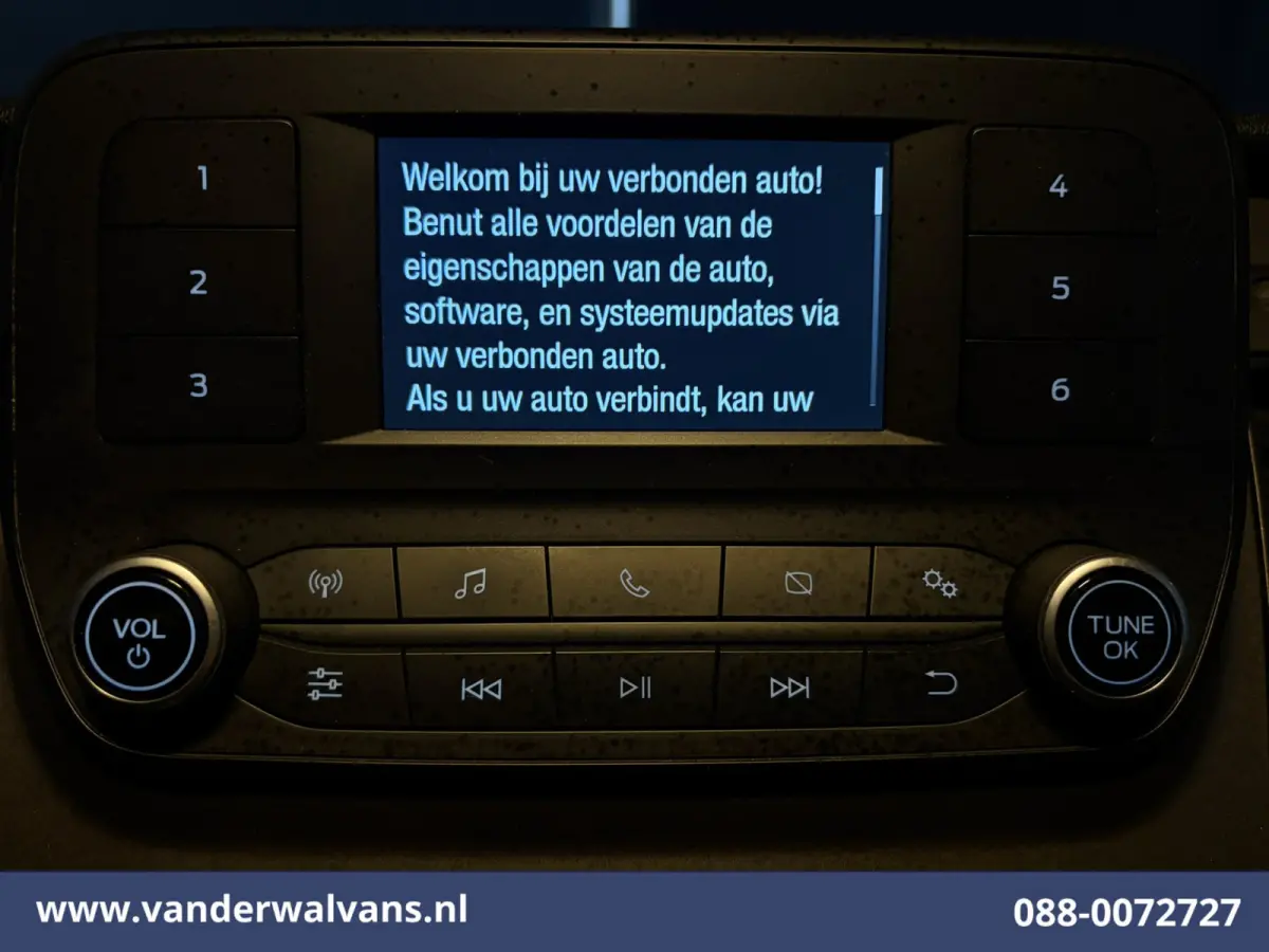 2.0 TDCI 130pk L3H2 Euro6 Airco | Cruisecontrol | Camera | PDC V+A Parkeersensoren, Verwarmde voorruit, Bijrijdersbank, Bluetooth-Telefonie