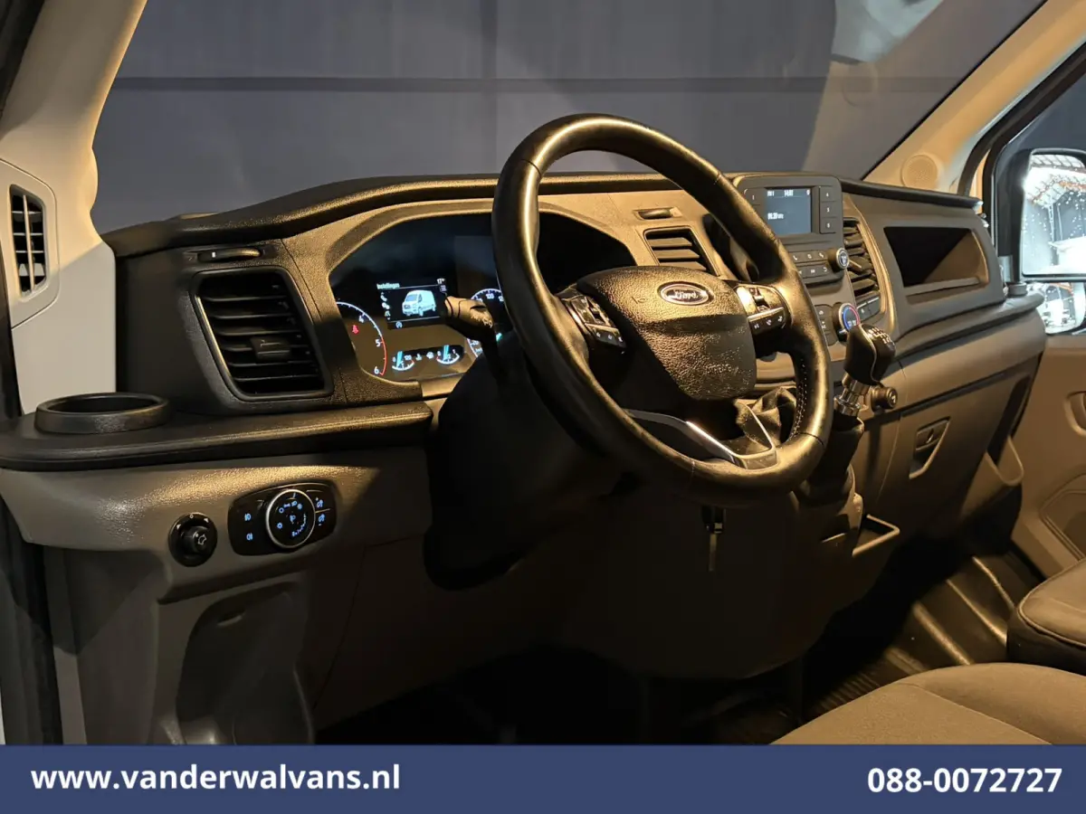2.0 TDCI 130pk L3H2 Euro6 Airco | Cruisecontrol | Camera | Parkeersensoren Verwarmde voorruit, Bijrijdersbank