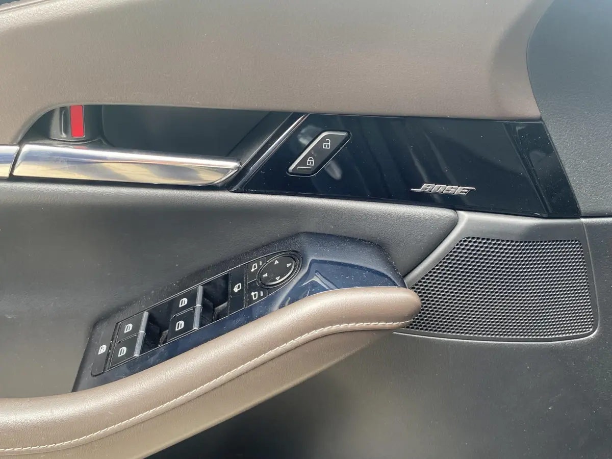 2.0 e-SkyActiv-X M Hybrid Luxury | TREKHAAK | LEDER | MEMORYSTOELEN | HEAD UP DISPLAY | BOSE | STOELVERWARMING | CAMERA | NAVIGATIE | LMV | ADAPTIEF CRUISECONTROL |